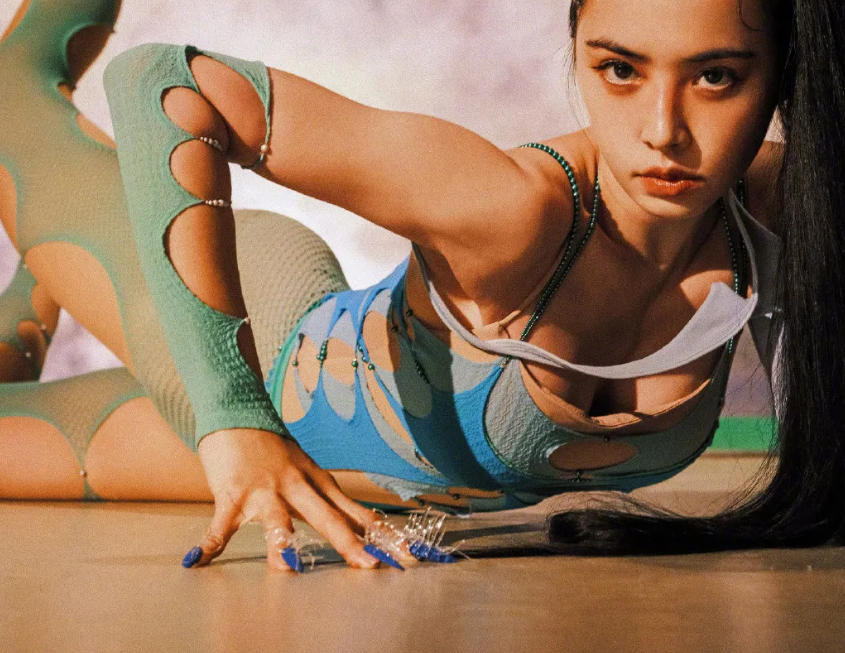 杨幂|绿茶鼻祖欧阳娜娜，终于装不下去了