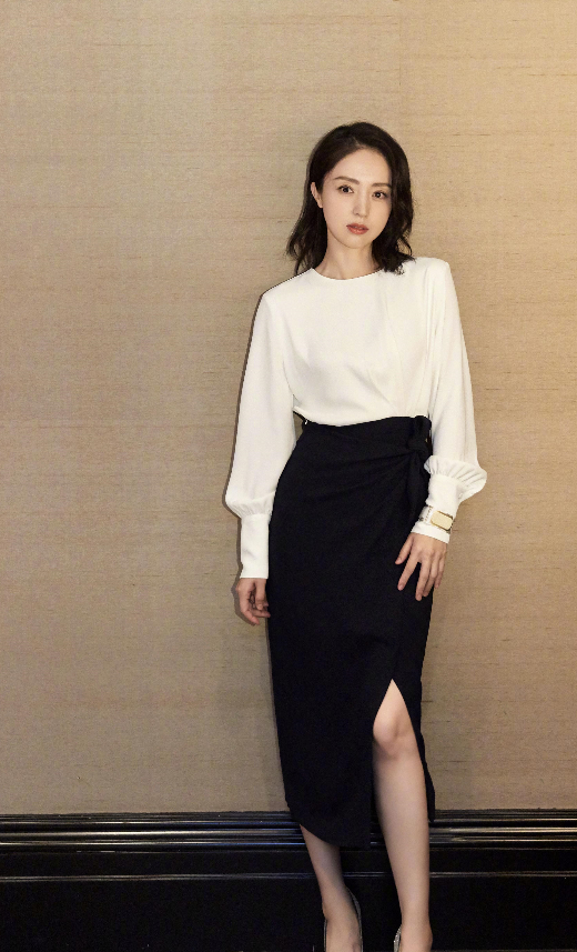 杜海涛|唐嫣前任名单公布：原来在邱泽之前，她还和这个渣男谈过恋爱！