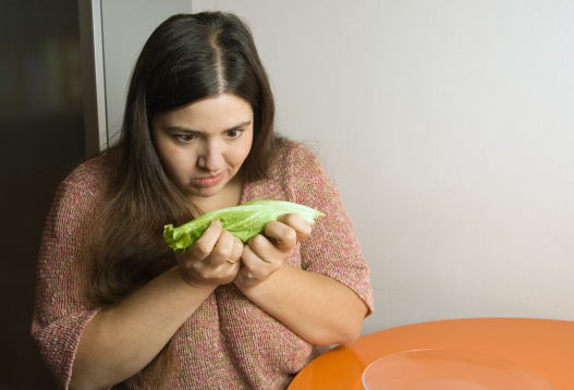 北庭美体健康圈|给甲状腺有结节的人提个醒：夏季少吃这“3红”，结节或许消得快