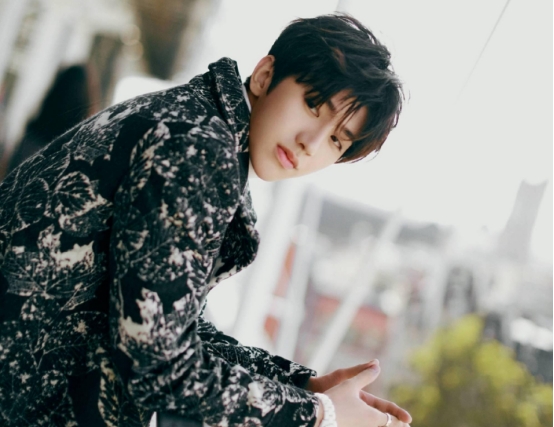 蔡徐坤|蔡徐坤温柔又强大，情商也很高，而且好宠粉！