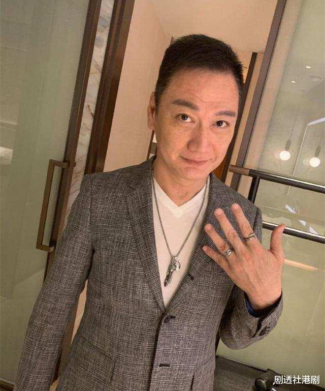 陶大宇|58岁陶大宇县城跑商演台型足，网友不禁感慨：竟落魄至此