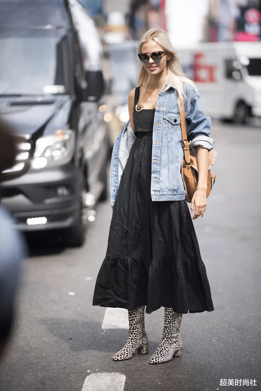 穿衣搭配|谋女郎刘浩存拍珠宝大片，梳高马尾穿黑裙显气场，网友：没气质