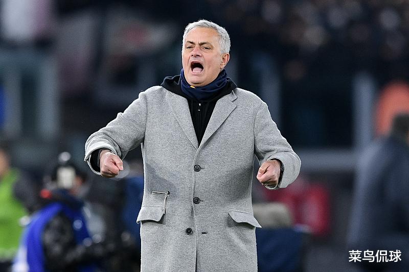 點球|巨大爭議，這都不吹點球！意甲裁判是要跟穆里尼奧死磕到底嗎