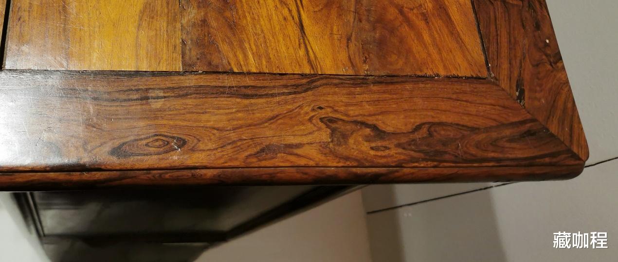 |木料配色不齐，黄花梨圆角柜成对149万成交