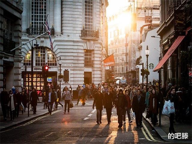 科学家 人类的DNA只有百分之七 是现代人共有的 你相信吗？