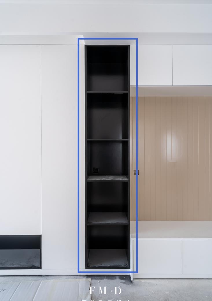 她家客餐厅能做装修模板了!共用5米6长收纳柜,多重功能加分不少