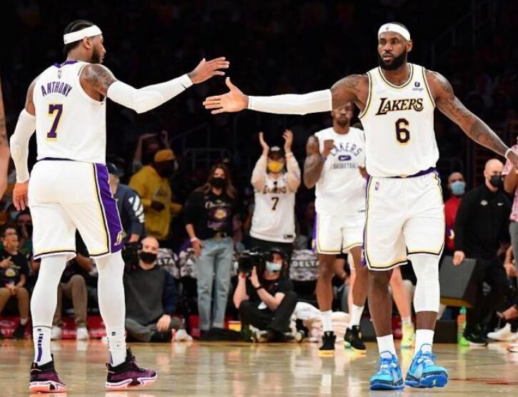 湖人隊(duì)|加快重建！美媒：5換1極限交易曝光，湖人組雙塔內(nèi)線，鎖定季后賽