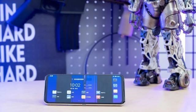 联想|联想没料到，18G+512G降1100之后，用户突然变多了