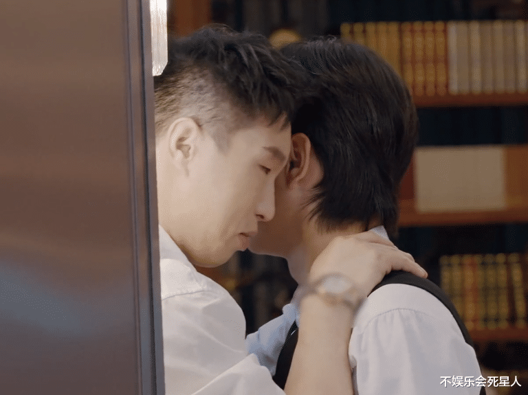 郭德纲|烧饼栾云平教师节感谢郭德纲，曾在节目感动落泪：知遇之恩很珍贵