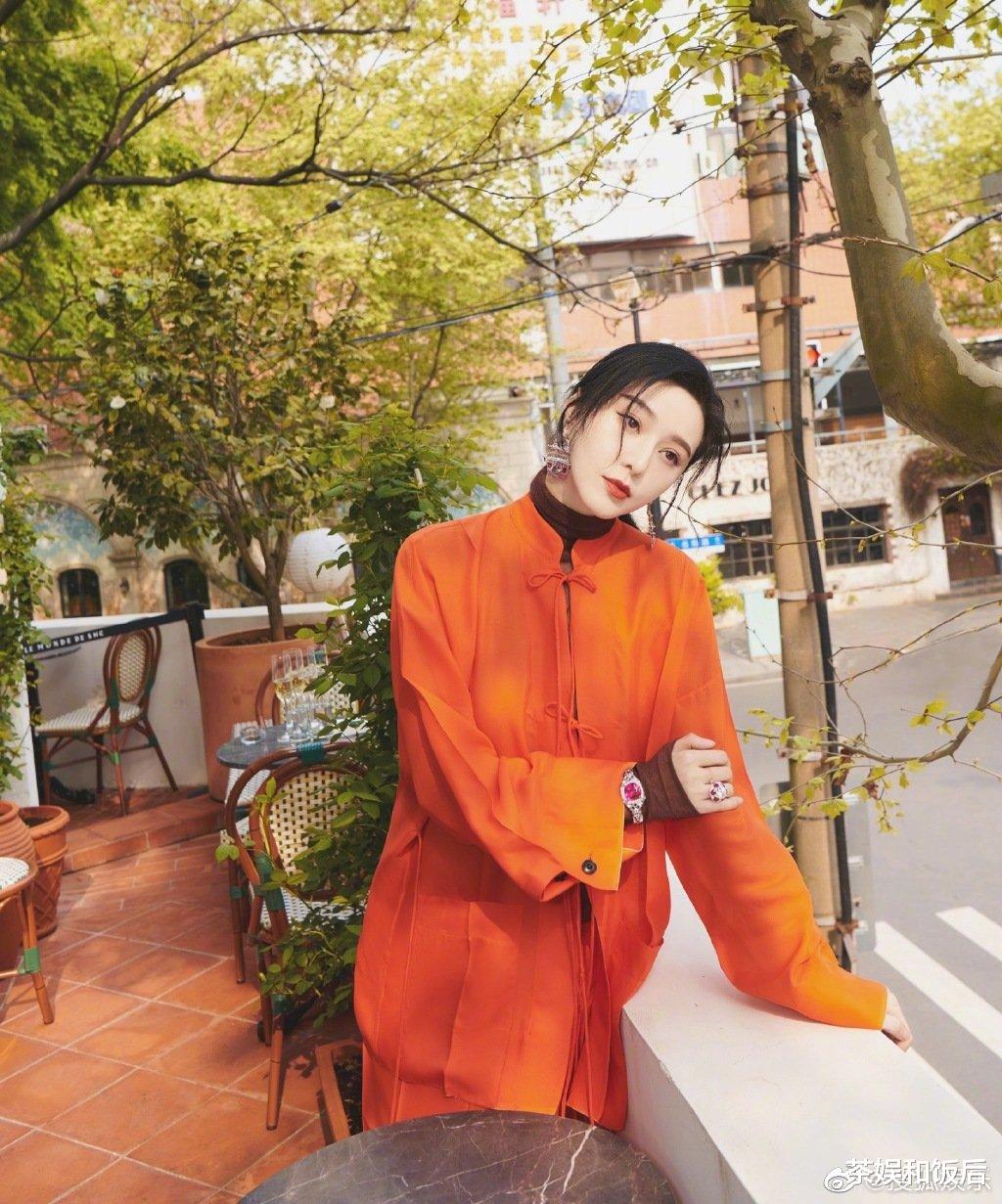 焦慧强 驰援河南走在前列的肖战，被黑子质疑是“诈捐”，网友：做个人吧