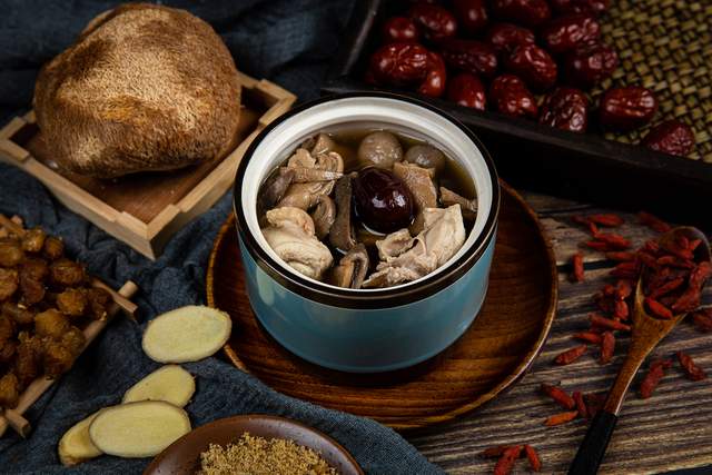 |脾脏虚弱的人，身体会出现哪些异常表现？中医教你如何调理