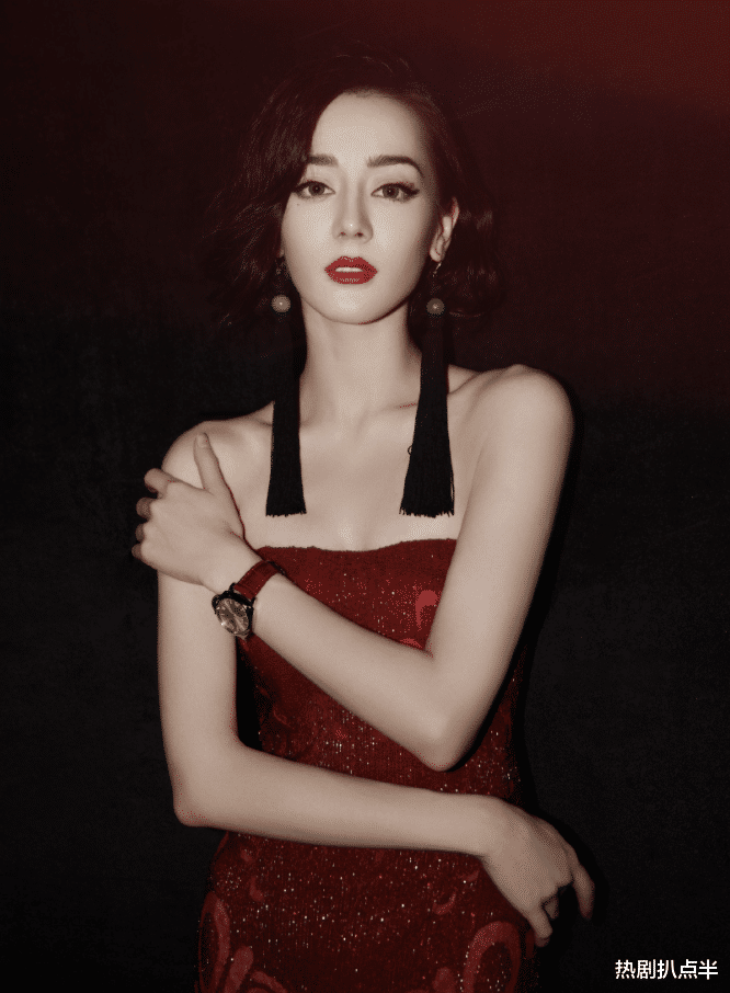 李小萌|从土妞变女神！5位走红后颜值逆袭的女星，红气真的养人！