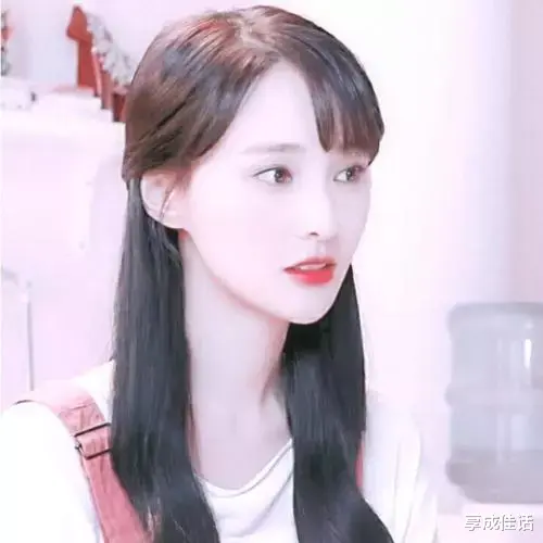 郑爽|疑似郑爽的官司打赢了，郑爽恢复了演员身份，娱乐圈要炸锅了