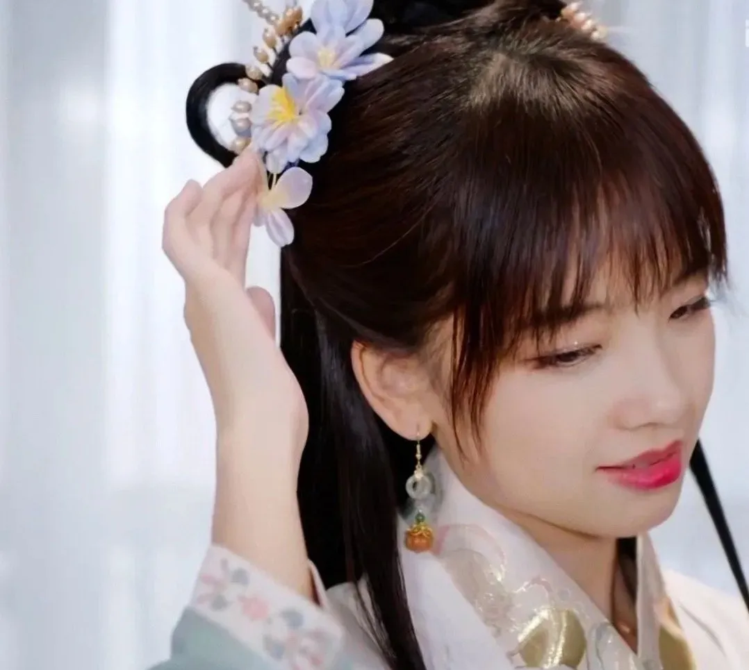 mv|又因抄袭韩国爱豆翻车，她被骂是活该？