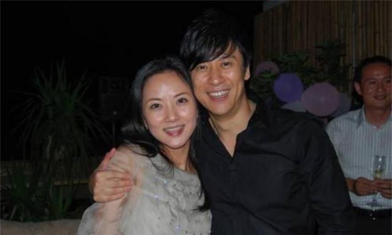 解晓东|被那英爱过，被章子怡求过，连上14次春晚的他，为何突然消失了？