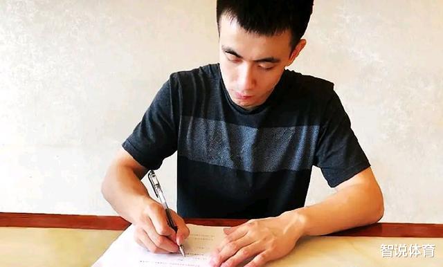 辽宁男篮|20+21+24！辽宁顶尖后卫投靠郭士强，辽宁三人已被“老叔”挖墙脚