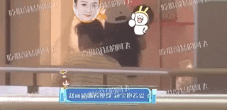 赵丽颖|赵丽颖工作获儿子暖心探班，2岁想想肉嘟嘟，挥手告别阿姨有礼貌