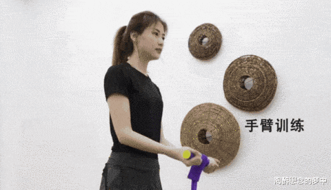 张雨绮|张雨绮瘦身成功，将体重保持在100斤，网友：一般人做不到