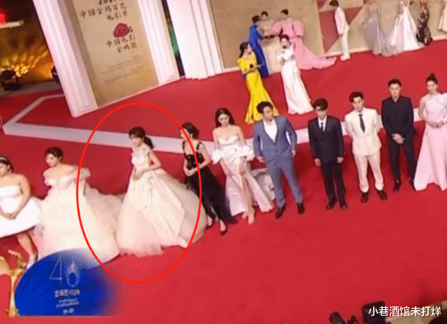 宁静|金鸡红毯太卷？宁静着装最清凉，金晨排骨胸抢镜，徐娇拍照不离场