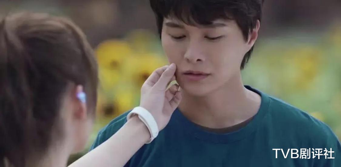 明仁|TVB小花首部主演新剧获赞，监制多次找她担正，曾为角色睡垃圾堆