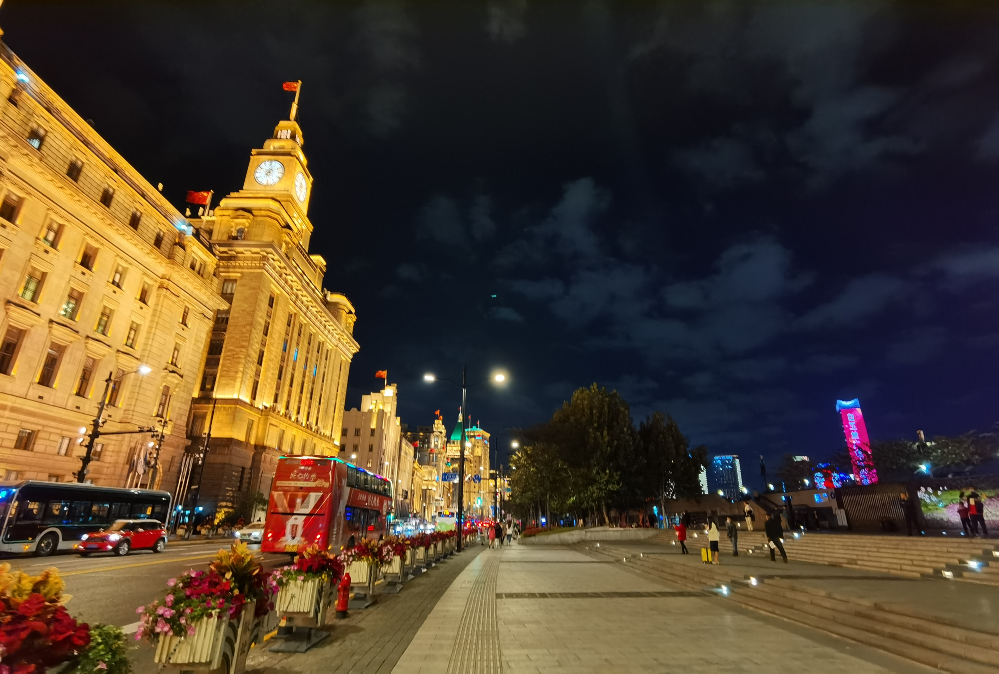 GDP 金融全球第三的中国城市：GDP超9成国家，家庭平均年收入82.5万