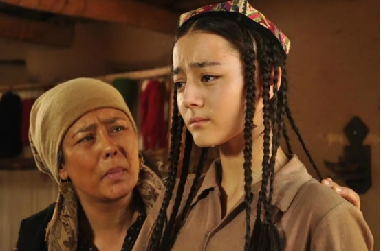 迪丽热巴|高晓松一辈子住酒店，迪丽热巴至今没买房，这是为何？