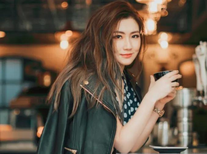 Selina|用现在的眼光看初代女团SHE，谁才是最符合当下审美的那个人？