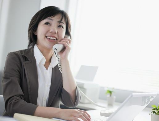 鸿坤风水说生肖|属龙男人协助盲人算命先生有什么表现