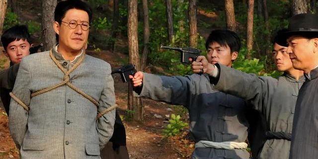 宝贝|抗日神剧不景气，众演员失业，于震却戏约不断，跻身一线演员行列