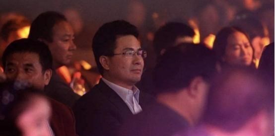 刘立荣|3分钟输掉7亿美金，金立手机创始人赌债欠下211亿，至今不知所踪