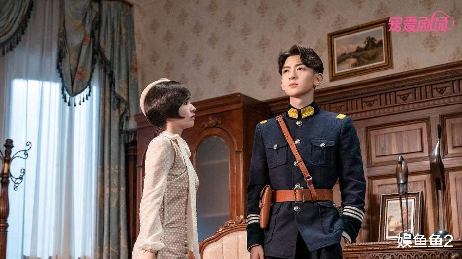 谭玹霖|《一见倾心》六对CP都不顺利，太多三角关系，生离死别一再上演