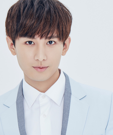 成毅|欢瑞9位艺人粉丝数排名：垫底颜值最高，成毅第3，榜首雷打不动