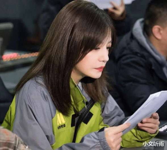 赵薇|赵薇黄有龙已经离婚？赵薇删除丈夫所有内容，回应：我问心无愧