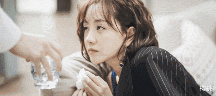 杨蓉|又一部古装奇幻剧杀青，演员俊美但演技堪忧，网友直呼可惜杨蓉了