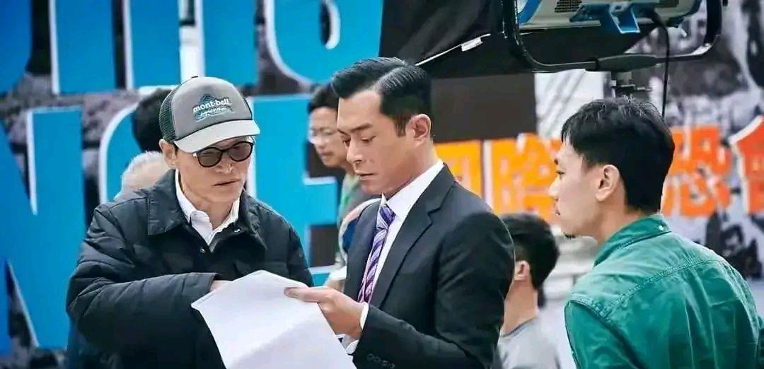 邓丽欣|俞灏明主持金鸡奖开幕式？张子枫变美了？古天乐终于拍不动了？