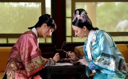 孙俪|真闺蜜！陶昕然晒九宫格合照为孙俪庆生，感恩对方出现在生命里