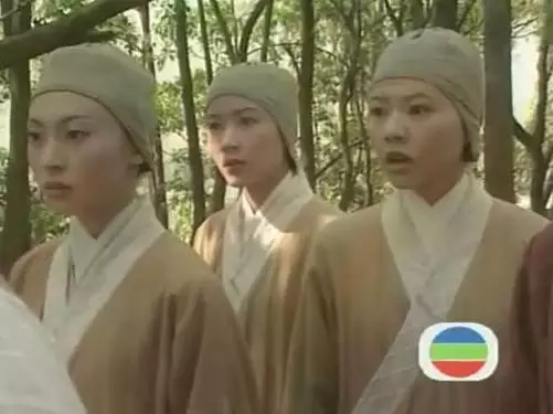 杨怡|这么高龄了，还两年抱俩！