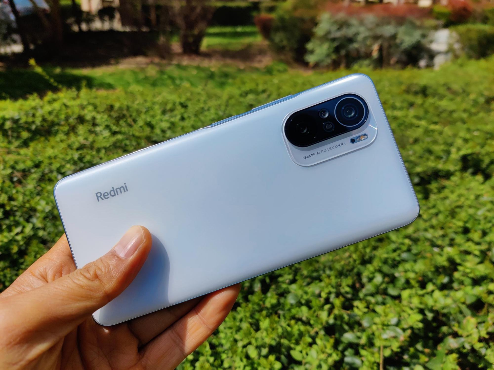 旗舰机|公认几乎零差评的三款旗舰机，第三款极致性价比，第二款拍照无敌