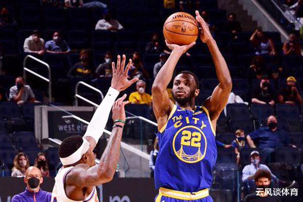 李盈莹|维金斯：手持保温杯的“18分先生”，扔掉保温杯之后他就是“神”