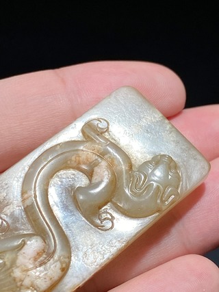 和田玉籽料|明以前 和田玉籽料 螭龙纹 剑璏