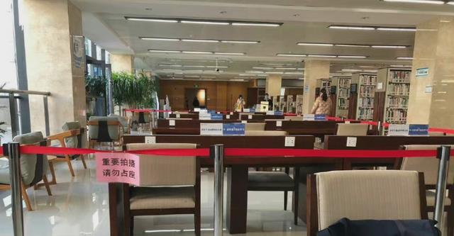 快乐大本营|《快本》首轮录制结束，爆料：仅剩何炅一人留守，谢娜维嘉已退出