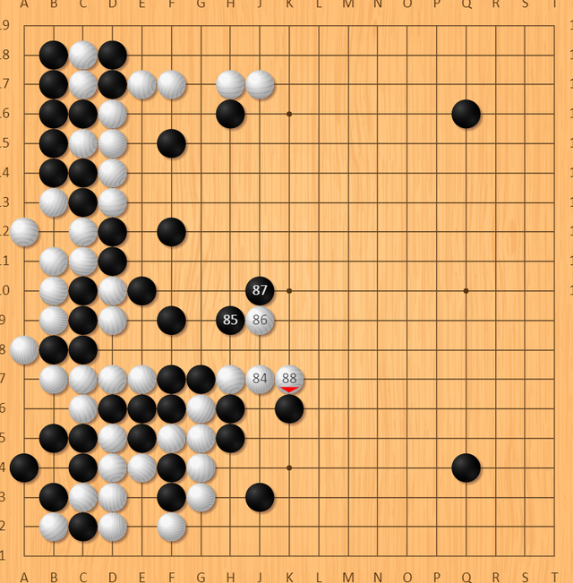 杨鼎新|杨鼎新福地！希望再捧杯LG！