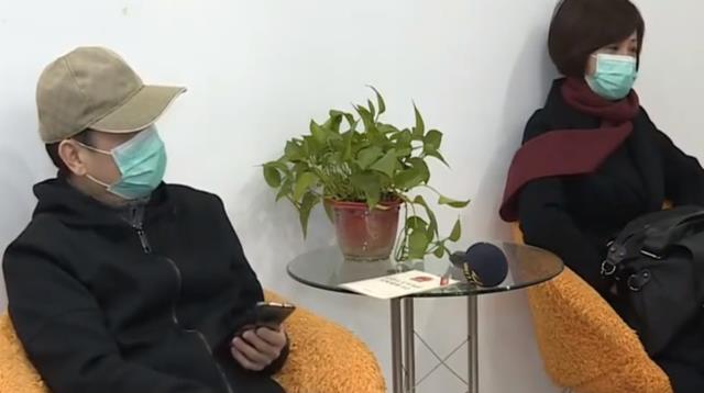 林小雪|湖南富婆败光家产,上千万全部输光,丈夫幸灾乐祸:还好离得早!