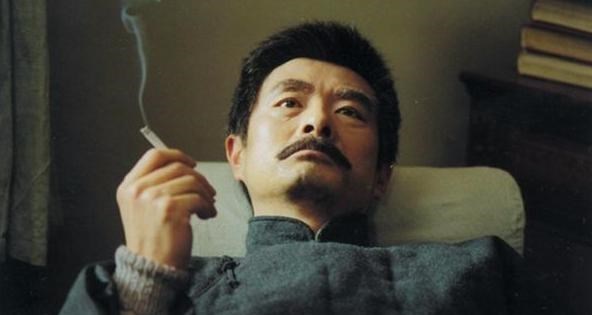 为娃学画丫|鲁迅头次去北大上课,一开口就被学生嘲笑,几分钟后赢得满堂喝彩