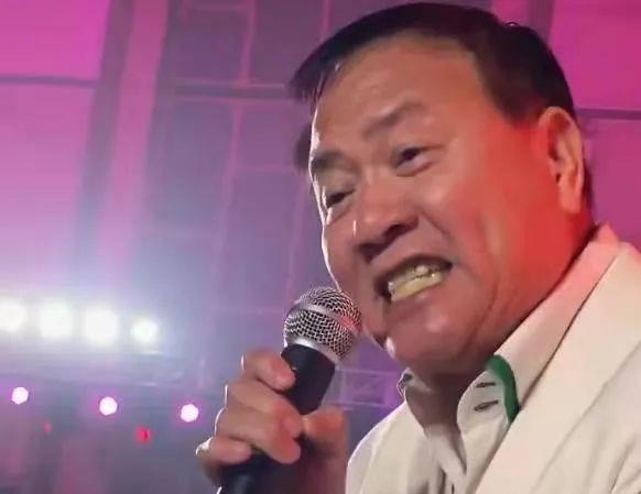 罗嘉良|过气明星频走穴，罗嘉良商场献唱，徐少华穿僧袍再现经典