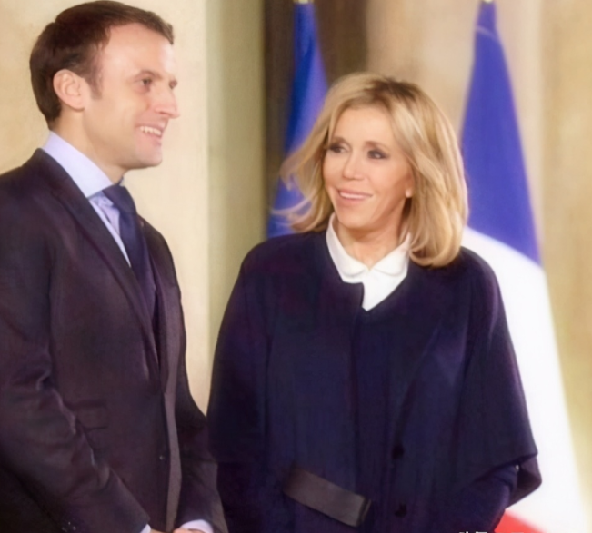 法國總統馬克龍娶瞭大他24歲的老師，背後是一個男人的成全-圖8