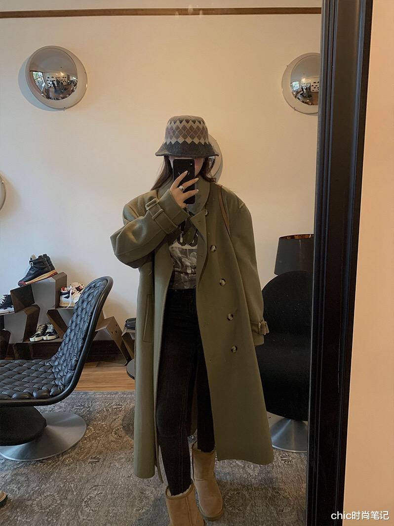 chic时尚笔记 早晚温差大穿衣太拉胯，教你两个技巧，冷热穿脱自如且逢人被夸