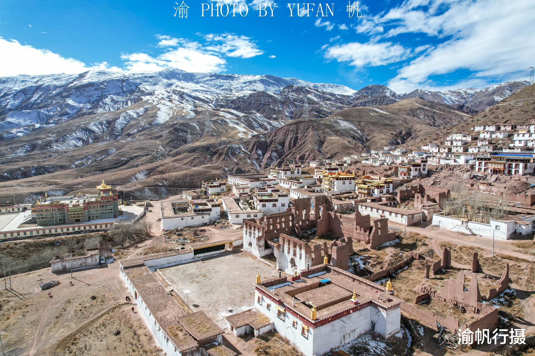 古镇|西藏也有千年古镇，一边是古老废墟，一边是繁荣新城，值得一游
