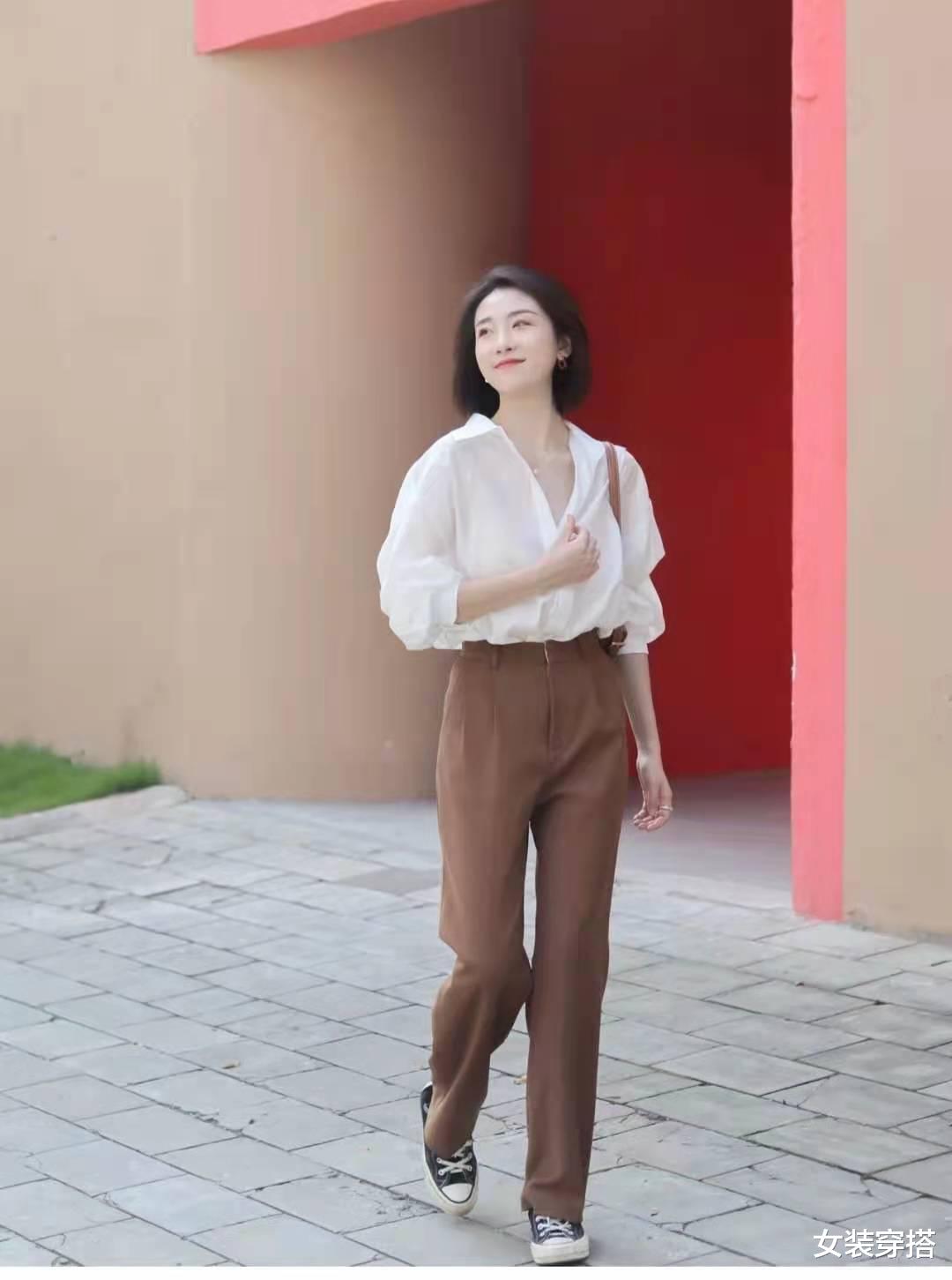 女装穿搭|今年流行的女式阔腿裤