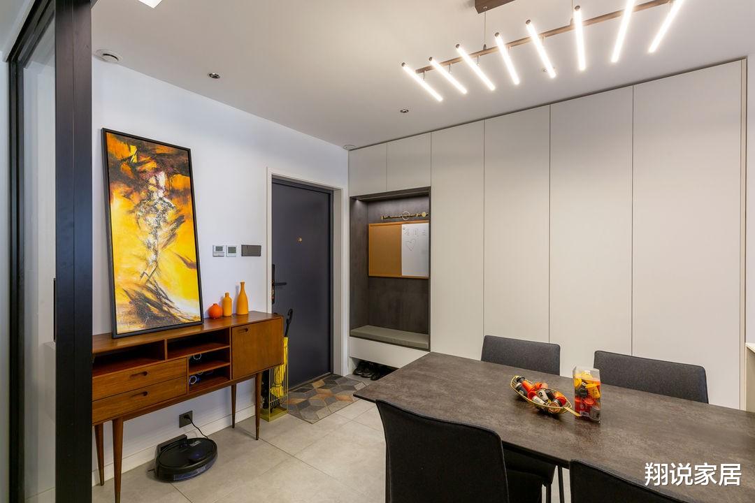 房贷|95㎡极致个性小屋，经典素色营造空间温馨感，别致有内涵
